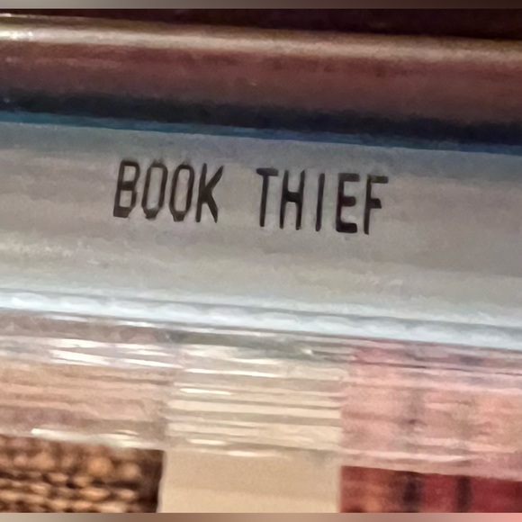 Blu Ray Digital HD DVD movie The Book Thief factory sealed - Picture 3 of 3